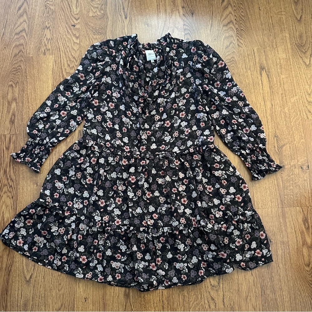 Misa Los Angeles Floral Black long sleeve lined ruffle Dress size small